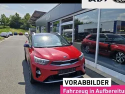 Rot Gebraucht 2019 Kia Stonic Spirit SUV | 12.999 € (Guter Preis)