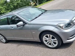 Grau Gebraucht 2012 Mercedes C180 Avantgarde Limousine | 14.900 € (Teuer)