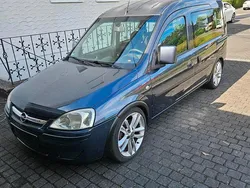 Blau Gebraucht 2007 Opel Combo Van / Kleinbus | 3.000 €