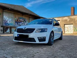 Weiß Gebraucht 2015 Skoda Octavia RS Kombi | 12.000 € (Fairer Preis)