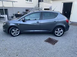 Grau Gebraucht 2017 Seat Ibiza Kleinwagen | 7.990 €