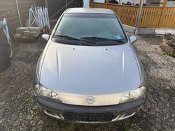 Silber Gebraucht 1995 Opel Tigra Coupé | 1.100 €