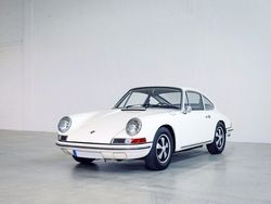 Hellelfenbein Gebraucht 1968 Porsche 911 Coupé | 139.900 €