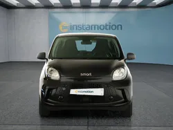 Schwarz Gebraucht 2021 Smart ForFour Electric Drive Kleinwagen | 9.599 € (Fairer Preis)