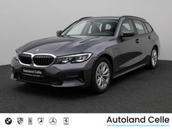 Mineralgrau metallicb39schwarz Gebraucht 2022 BMW 330e Sport Line Limousine | 27.499 € (Superpreis)