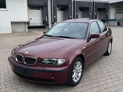 Rot Gebraucht 2004 BMW 320 Limousine | 3.190 € (Guter Preis)
