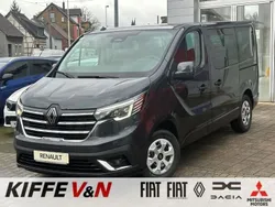 Kometengrau Neu 2024 Renault Trafic Evolution Van | 51.990 € (Teuer)
