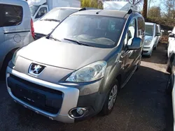 Grau Gebraucht 2008 Peugeot Partner Outdoor Van / Kleinbus | 3.500 € (Fairer Preis)
