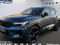 Blau Neu 2026 Volvo XC40 Plus SUV | 44.900 € (Fairer Preis)
