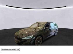 Schwarzmagic perleffekt Gebraucht 2024 Skoda Octavia RS Kombi | 38.500 € (Fairer Preis)