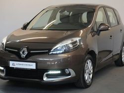 Braun Gebraucht 2013 Renault Scénic III Initiale Paris Van / Kleinbus | 6.490 € (Fairer Preis)