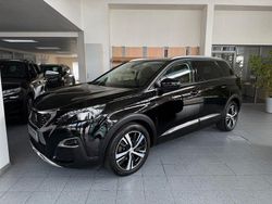 Schwarz Gebraucht 2018 Peugeot 5008 Allure Van / Kleinbus | 19.950 € (Guter Preis)