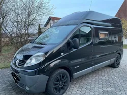 Schwarz Gebraucht 2010 Renault Trafic Van | 20.500 €