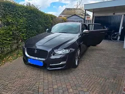 Schwarz Gebraucht 2016 Jaguar XJ R-Sport Limousine | 13.500 €