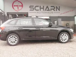 Schwarz Gebraucht 2021 Skoda Scala Ambition Kleinwagen | 17.700 € (Fairer Preis)