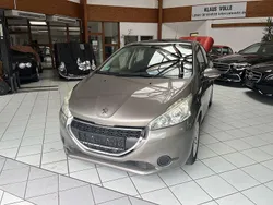 Grau Gebraucht 2012 Peugeot 208 Active Kleinwagen | 4.995 € (Fairer Preis)