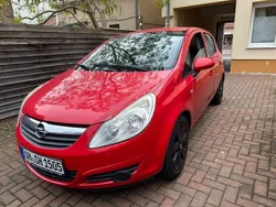 Rot Gebraucht 2008 Opel Corsa Limousine | 2.900 € (Etwas zu teuer)