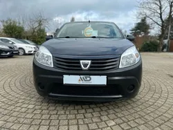 Blau Gebraucht 2012 Dacia Sandero Kleinwagen | 3.999 € (Etwas zu teuer)