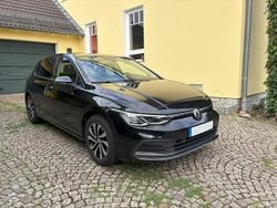 Schwarz Gebraucht 2021 VW Golf VIII Active Limousine | 16.500 € (Fairer Preis)