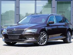 Magneticbraun metallic Gebraucht 2016 Skoda Superb LAURIN & KLEMENT Kombi | 18.850 € (Fairer Preis)