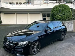 Schwarz Gebraucht 2017 Mercedes E220 AMG Kombi | 22.900 € (Etwas zu teuer)