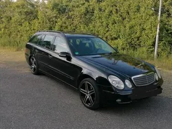 Schwarz Gebraucht 2005 Mercedes 200 Kombi | 3.300 €