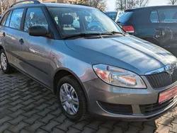 Grau Gebraucht 2013 Skoda Fabia Cool Edition Kombi | 5.490 € (Fairer Preis)