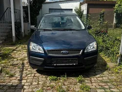 Blau Gebraucht 2005 Ford Focus Kombi | 1.350 € (Superpreis)