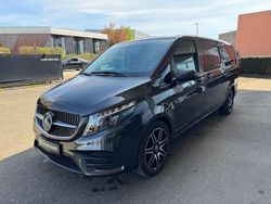 Grau Gebraucht 2024 Mercedes Vito Edition Van | 63.900 €