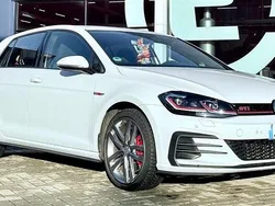 Weiß Gebraucht 2019 VW Golf VII GTI Limousine | 21.000 € (Guter Preis)