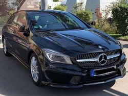 Schwarz Gebraucht 2015 Mercedes CLA250 Shooting Brake AMG line Kombi | 20.000 € (Fairer Preis)