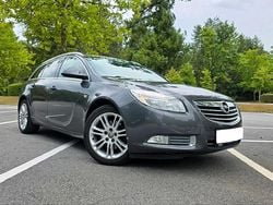 Grau Gebraucht 2011 Opel Insignia Kombi | 1.990 € (Superpreis)