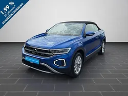 Ravennablau metallic schwarz (metallic) Gebraucht 2024 VW T-Roc Style SUV | 27.500 € (Etwas zu teuer)