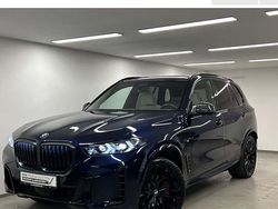 Blau Gebraucht 2025 BMW X5 Comfort Edition SUV | 109.890 €