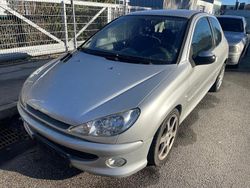 Silber Gebraucht 2005 Peugeot 206 Kleinwagen | 690 € (Guter Preis)