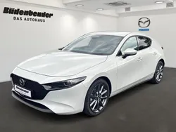 Weiß Neu 2025 Mazda 3 Exclusive-Line Limousine | 28.980 € (Fairer Preis)