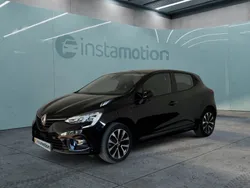 Schwarz Gebraucht 2021 Renault Clio V Zen Limousine | 18.389 € (Teuer)