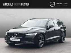Onyx schwarz Gebraucht 2024 Volvo V60 Plus Kombi | 41.750 € (Guter Preis)