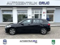Schwarz Gebraucht 2021 BMW 118 Advantage Kleinwagen | 18.980 € (Guter Preis)
