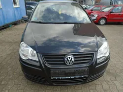 Schwarz Gebraucht 2006 VW Polo Comfortline Limousine | 750 € (Superpreis)