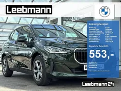 Sanremo green metallic Gebraucht 2024 BMW 218 Active Tourer Luxury Line Van / Kleinbus | 33.490 € (Guter Preis)