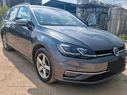 Grau Gebraucht 2017 VW Golf VII Kombi | 10.950 € (Guter Preis)