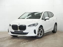 Weiß Gebraucht 2024 BMW 218 Active Tourer Luxury Line Van / Kleinbus | 29.180 € (Superpreis)
