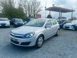 Silber Gebraucht 2006 Opel Astra Edition Limousine | 2.200 € (Fairer Preis)