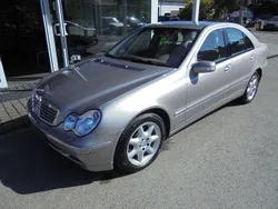 Silber Gebraucht 2004 Mercedes C240 Limousine | 7.990 € (Fairer Preis)