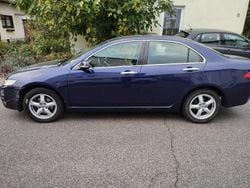 Blau Gebraucht 2004 Honda Accord Limousine | 3.100 € (Teuer)