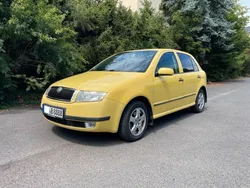 Gelb Gebraucht 2001 Skoda Fabia Elegance Limousine | 3.300 € (Etwas zu teuer)