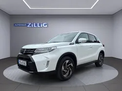 Weiß Gebraucht 2025 Suzuki Vitara Comfort+ SUV | 29.990 € (Etwas zu teuer)