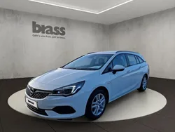 Schnee weiß (uni) Gebraucht 2022 Opel Astra Edition Kombi | 17.950 € (Fairer Preis)