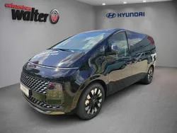 Schwarz Neu 2025 Hyundai Staria Signature Van | 52.990 €